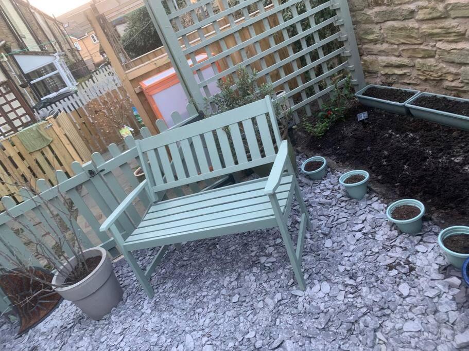 Quaint 1 Bedroom In Pudsey, Leeds Pudsey