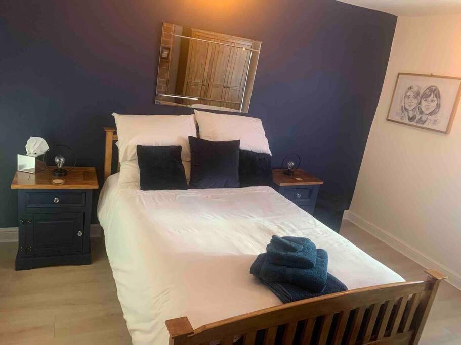 Quaint 1 Bedroom In Pudsey, Leeds Holiday home *
