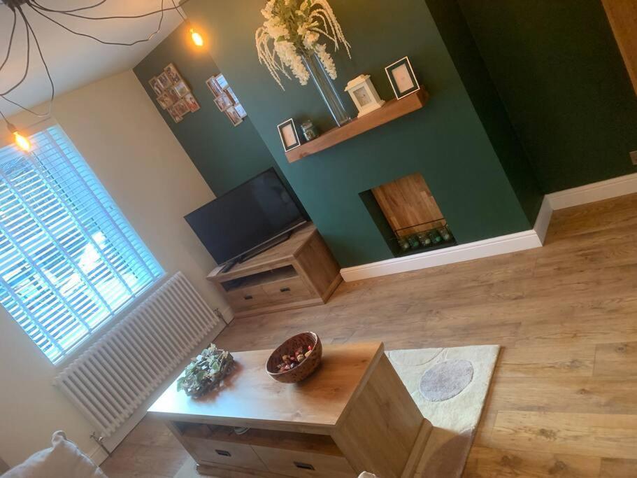 Quaint 1 Bedroom In Pudsey, Leeds Pudsey